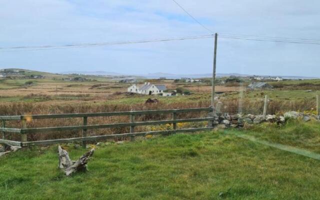 Mourneen Cottage, Cleggan