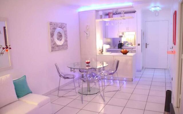 Théoule - Apartment 20 meters from the beaches