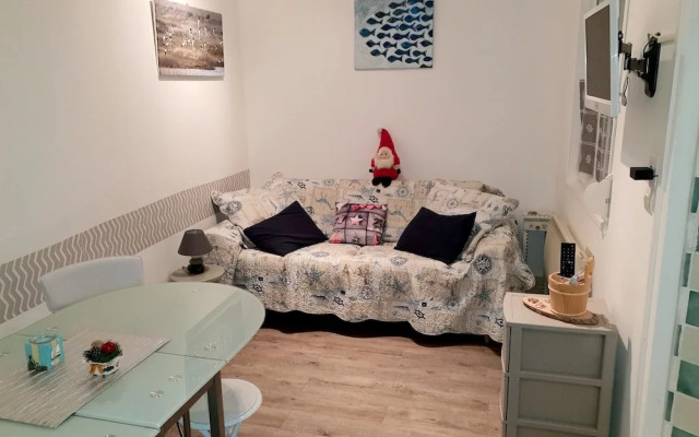 Studio In Ault With Wonderful Sea View Furnished Garden And Wifi - 500 M From The Beach