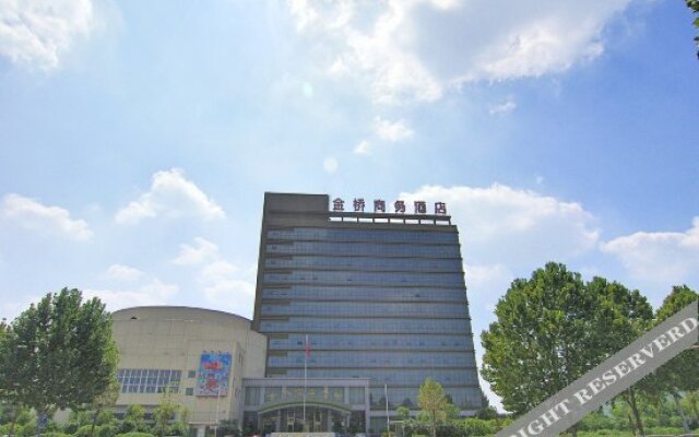 Jinqiao Business Hotel