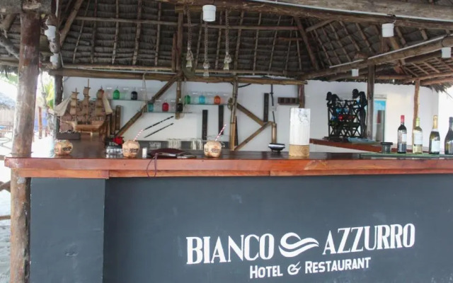BIANCO AZZURRO Hotel & Restaurant