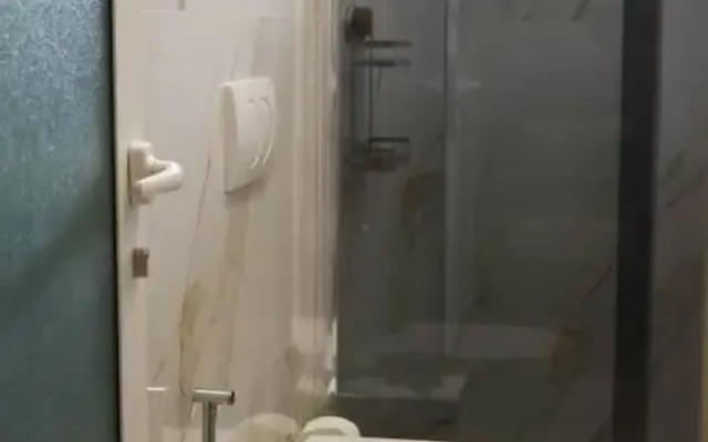Kron s Apartment in Shkod r