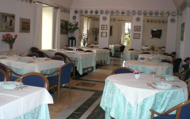 Esperia Palace Hotel