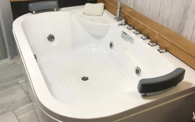 Valeni Boutique Hotel