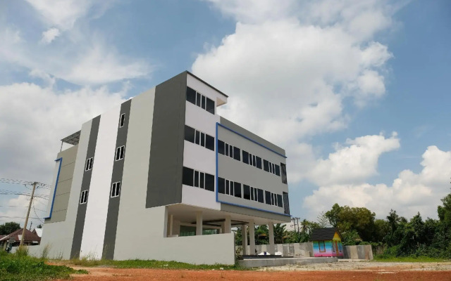 The Holiday Guest House by OYO Rooms