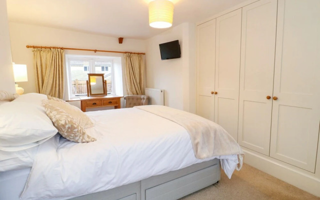 Greenham Cottage