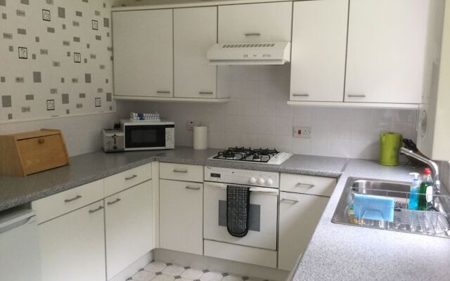 Inverness Apartments - Castle Heather