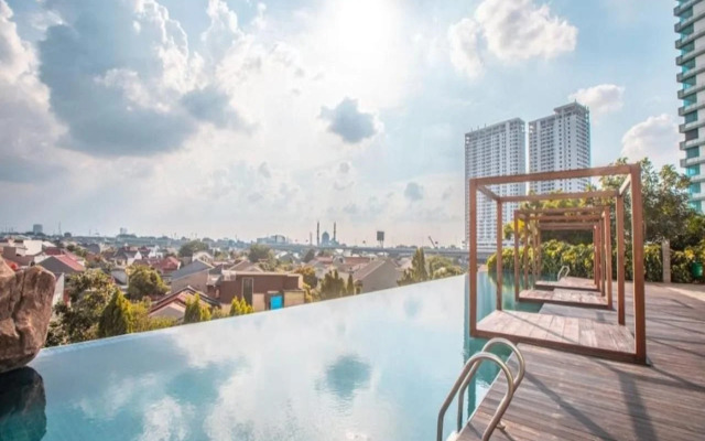 8rooms@ Grand Kamala Lagoon