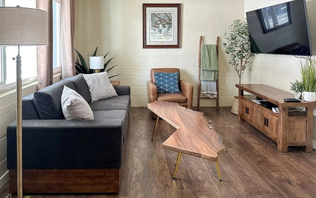 Gull Lake Lodge