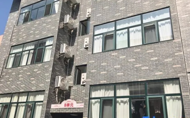 Yunting Yashe Apartment (Zhongshan Xingzhong Plaza) — 2-star hotel in Zhongshan