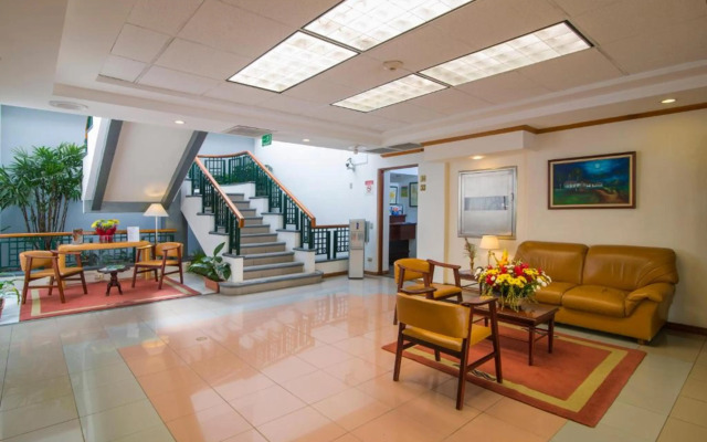 Apartotel & Suites Villas del Rio