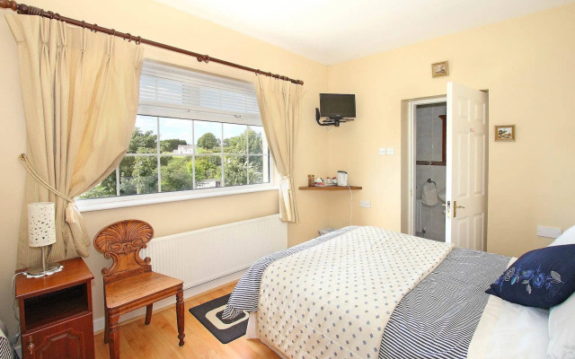 Reades Farmhouse