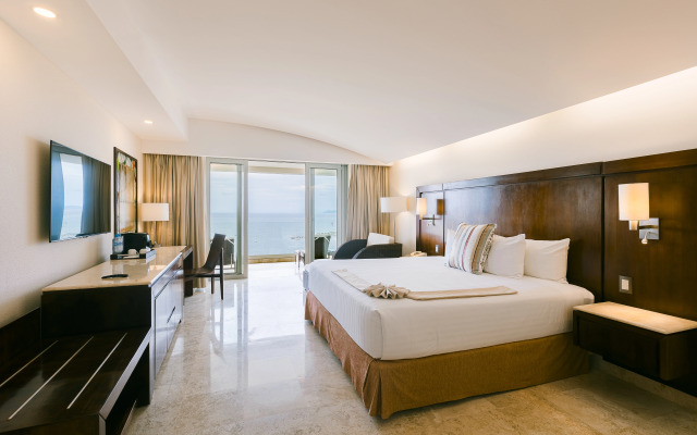 Azul Ixtapa Grand All Inclusive Suites & Spa