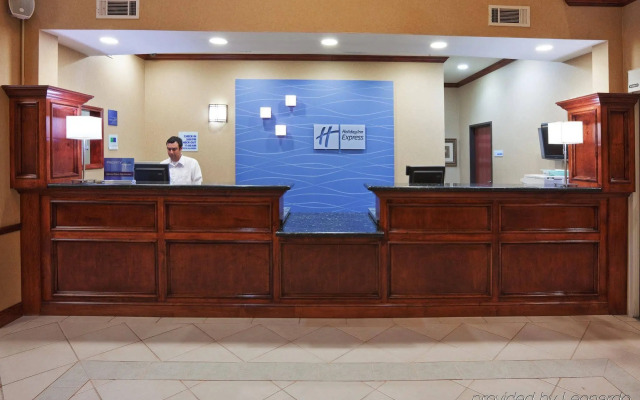 Holiday Inn Express & Suites Woodward by IHG