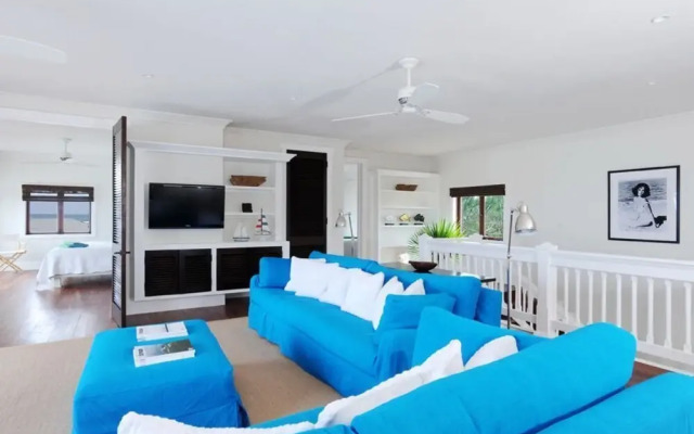 Beachside Beauty: Brand New Home With Pool