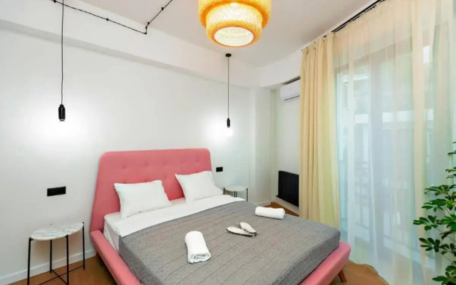 Stylish 2BR apt w huge terrace in Old Tbilisi