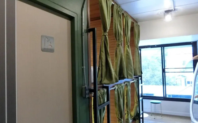 666 Cnx Hostel