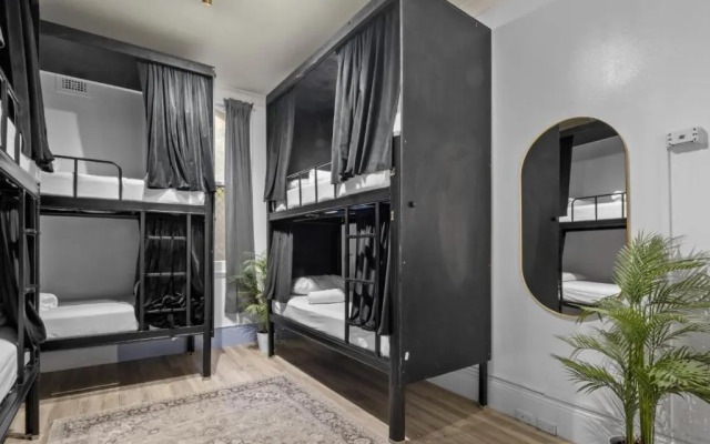 Azzurro Pod Hotel Darling Harbour