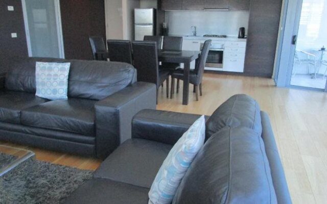 Harbour Escape Apartments