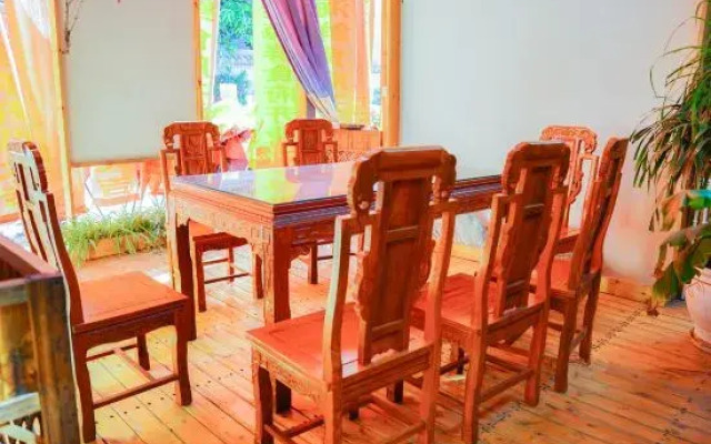 Yuanmou Lanyuan Hotel