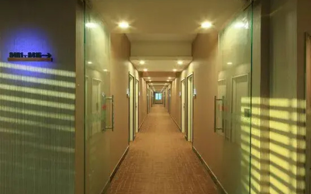 7 Continents Business Tourism Hotel