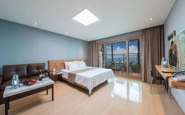 Aria Pension Resort