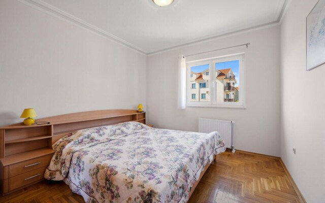 Amazing Apartment in Sibenik With Wifi and 1 Bedrooms
