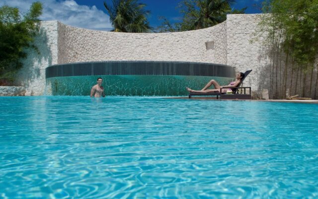 Bluewater Maribago Beach Resort