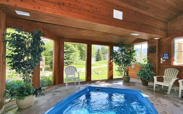 Swan Mountain Resort