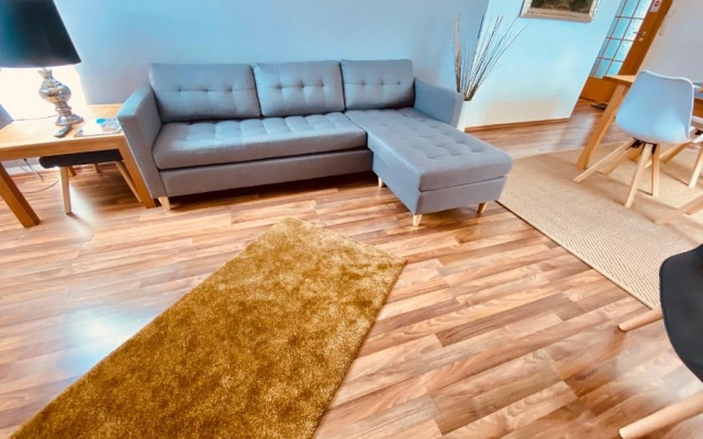 CASA REHSE - Modernes Apartment - 24h-Self-Check-in - kostenlos Parken & WLAN - ÖPNV 80 Meter