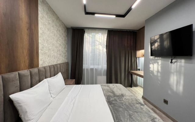 Pushkin street, 2 bedrooms Stylish, Beautiful apartment PU580