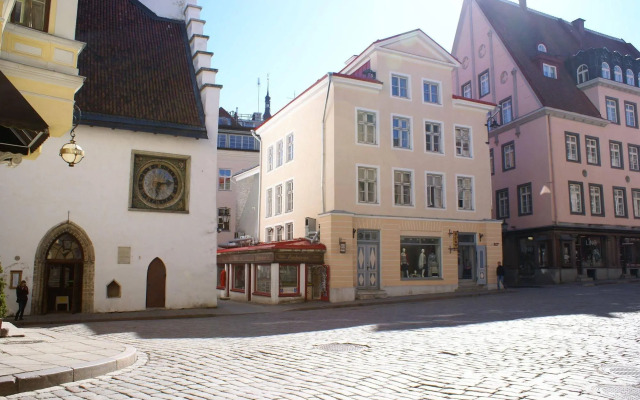 Olevi Residents