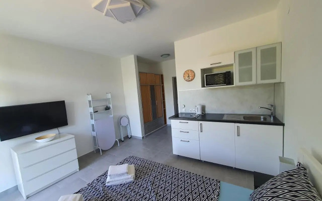 Villa Adagio Apartments