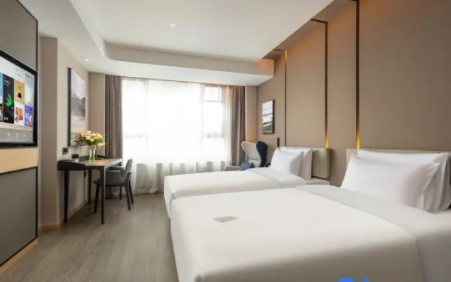 Taizhou Linhai Taizhou College Baiye Road Atour Hotel