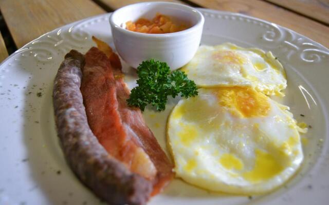 Suzie's Coffee Shop Accommodation