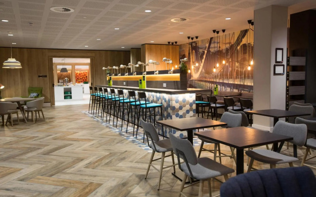 Hampton by Hilton Bristol Airport