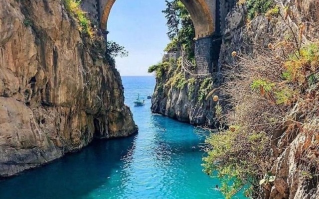 Two Bedrooms Vacation Rental in Minori Center