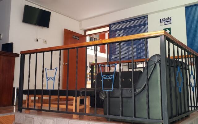 Hotel Del Prado Hometown