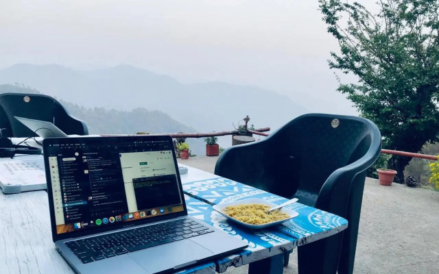 HOTs hostel Nainital