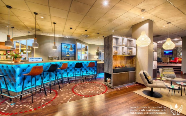 hotelImage
