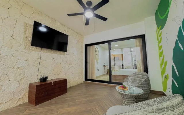 Estudio con Jacuzzi Privado NAIA B8