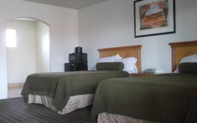 Travel Inn and Suites