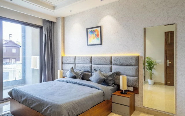 Housr Sector 56 Gurgaon Golf Course Road