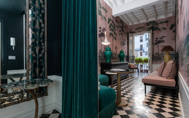 Wonder Balcony Morgana