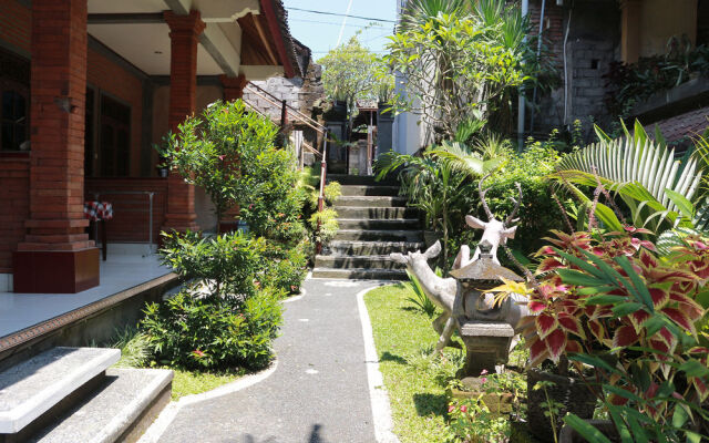 Citrus Tree Villas - Arik
