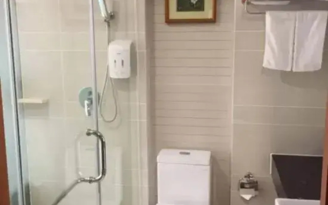 Crystal Pudi Hotel (Jingdezhen Zhushan Dongshi Huangyao)