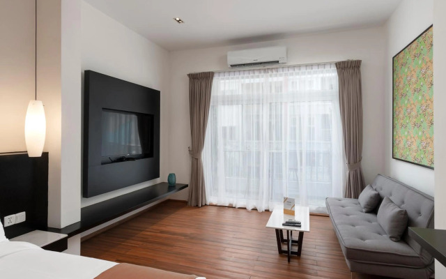 Tao Riverside Residence
