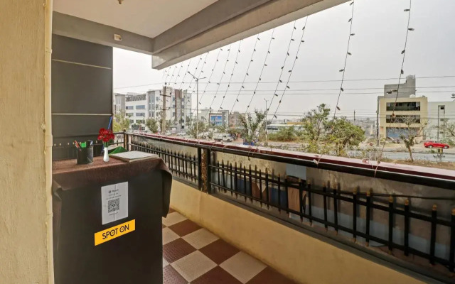 Spot On 808116 Hotel Mysuru Sai Complex