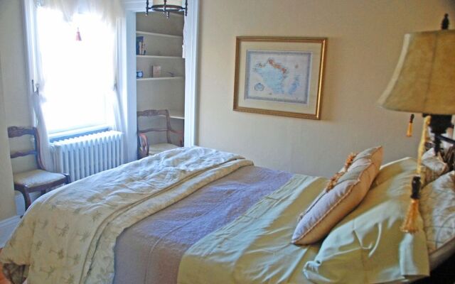 Apple Tree Historic B&B