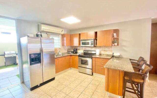 Tropical Breeze 2 Bed 2 Bath